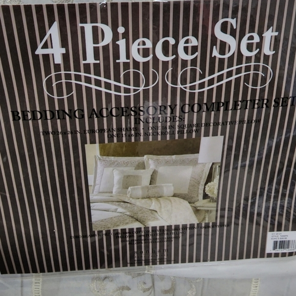 🔥🔥SALE NIP Bedding Pillows and Shams, 4 PC set, Off White - Picture 4 of 5